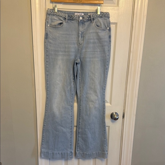 Judy Blue Faded Blue Wide Leg Jeans #589 - Picture 1 of 11
